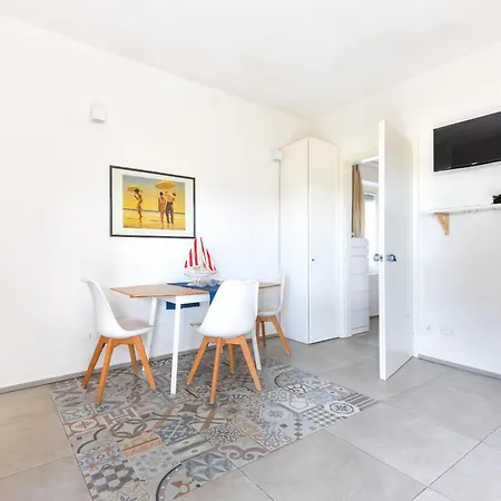 Apartament Fantagali 504 *